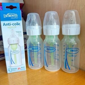 Dr. Brown's Anti-Colic Baby Bottles - Clear